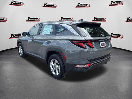 Hampton Gray 2024 Hyundai TUCSON SE