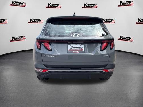 Hampton Gray 2024 Hyundai TUCSON SE