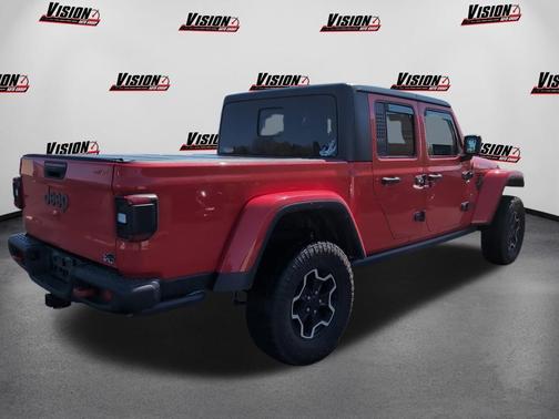 Firecracker Red Clearcoat 2020 Jeep Gladiator Rubicon