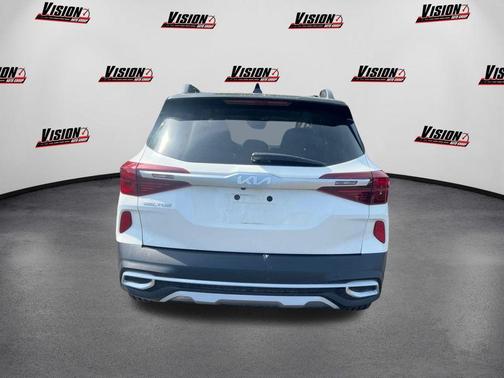 2022 Kia Seltos Nightfall