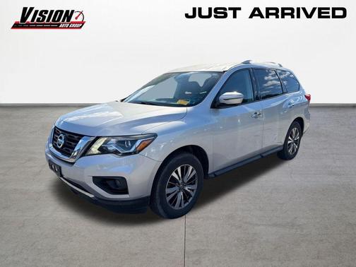 2018 Nissan Pathfinder SL