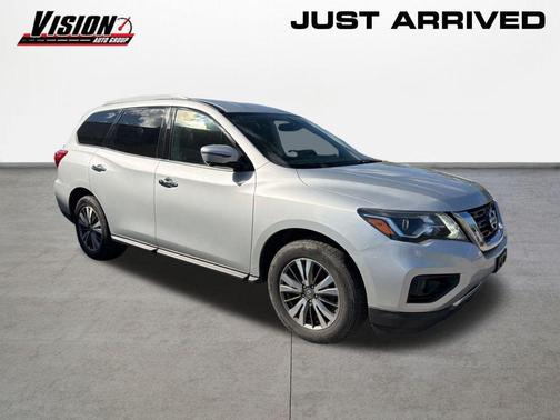 2018 Nissan Pathfinder SL
