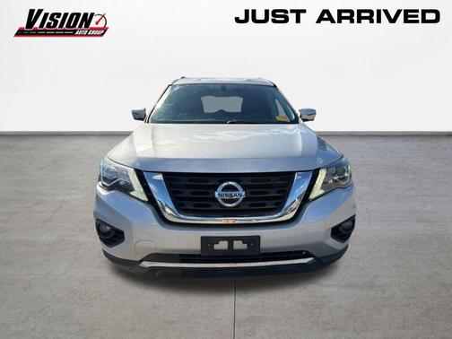2018 Nissan Pathfinder SL