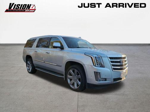 2017 Cadillac Escalade ESV Luxury