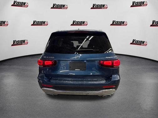 2022 Mercedes-Benz GLB 250 Base 4MATIC