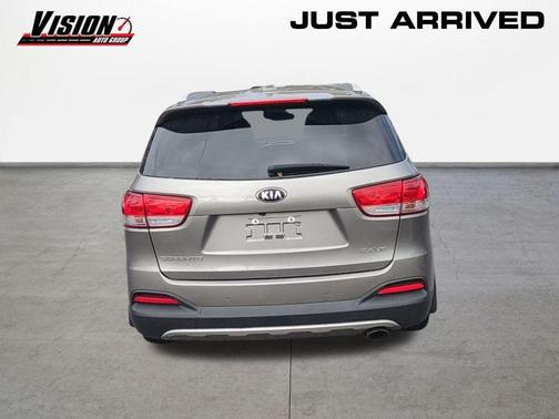 2018 Kia Sorento EX