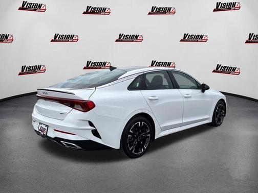 Glacial White Pearl 2023 Kia K5 GT-Line