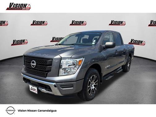 2023 Nissan Titan SV