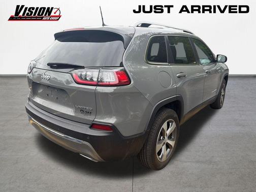 Sting Gray Clearcoat 2021 Jeep Cherokee Limited