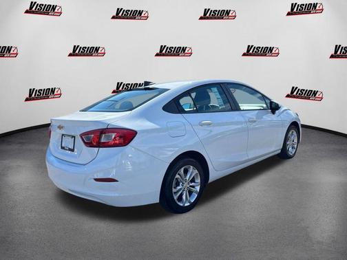 2019 Chevrolet Cruze LS