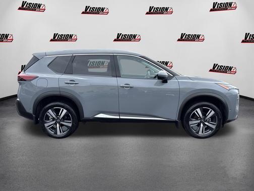 Boulder Gray Pearl 2023 Nissan Rogue SL
