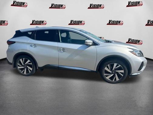 2022 Nissan Murano SL