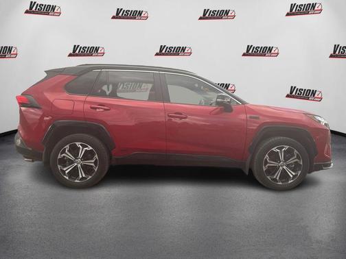 2024 Toyota RAV4 Prime XSE