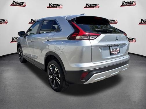 Silver 2024 Mitsubishi Eclipse Cross SE