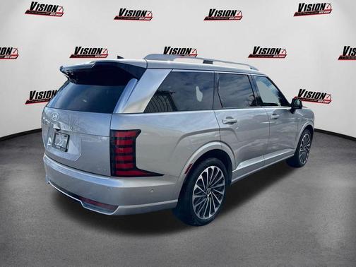 Silver Metallic 2026 Hyundai PALISADE Calligraphy