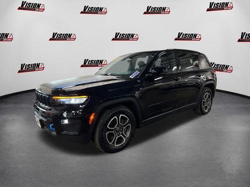 2024 Jeep Grand Cherokee 4xe Trailhawk