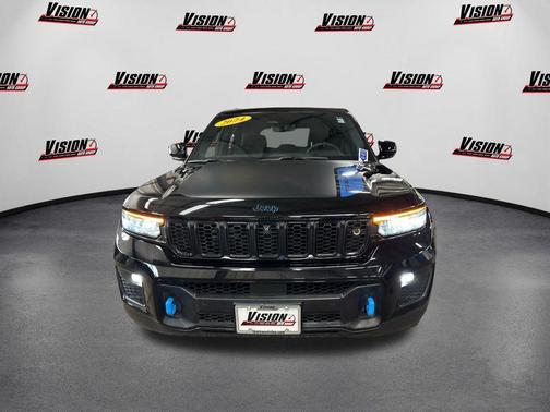 2024 Jeep Grand Cherokee 4xe Trailhawk