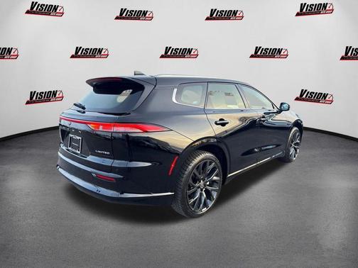 2025 Toyota Crown Signia LIMITED