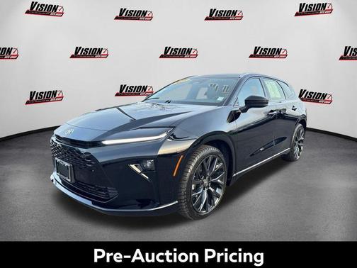 2025 Toyota Crown Signia LIMITED