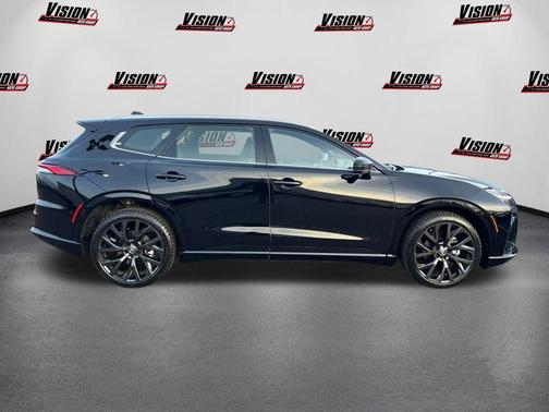 2025 Toyota Crown Signia LIMITED