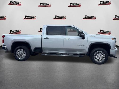 Silver Ice Metallic 2022 Chevrolet Silverado 2500 High Country