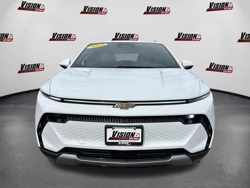 2025 Chevrolet Equinox EV LT 2