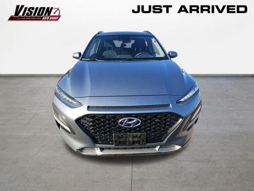 2020 Hyundai KONA SEL Plus