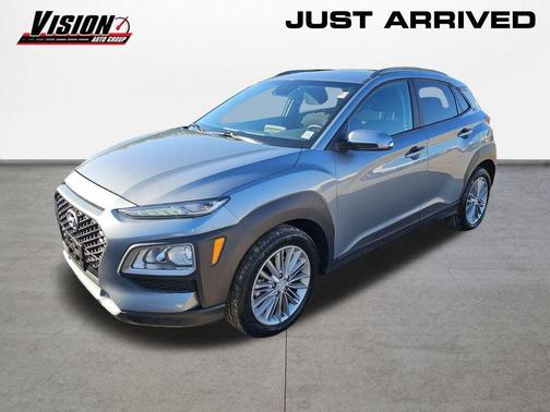 2020 Hyundai KONA SEL Plus