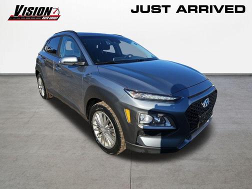2020 Hyundai KONA SEL Plus
