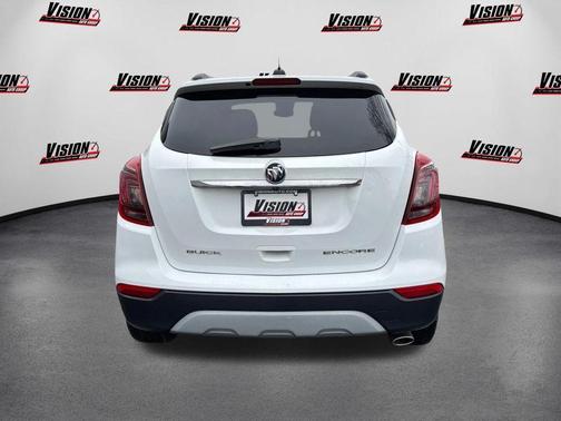 Summit White 2017 Buick Encore Preferred II