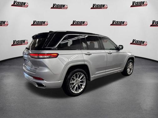 2023 Jeep Grand Cherokee 4xe Summit