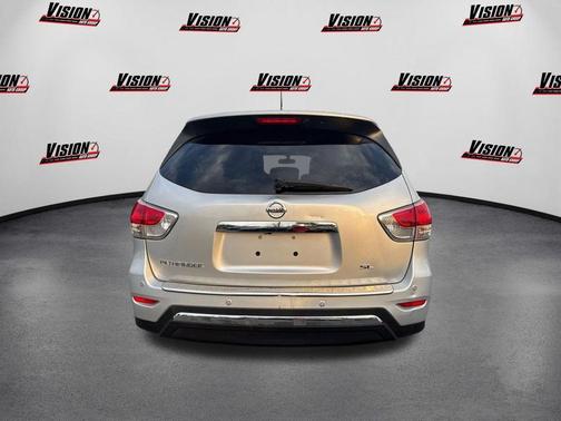 2014 Nissan Pathfinder SL