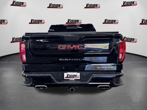 Black 2022 GMC Sierra 1500 Limited Denali