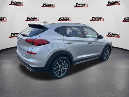 2021 Hyundai TUCSON SEL