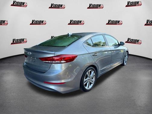 2017 Hyundai ELANTRA Limited