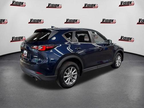 2022 Mazda CX-5 2.5 S Preferred Package