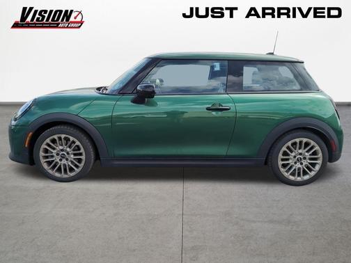 British Racing Green 2025 MINI Hardtop ICONIC