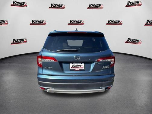 2019 Honda Pilot Touring 7-Passenger