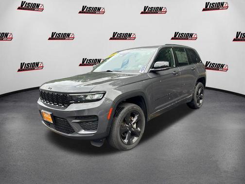2022 Jeep Grand Cherokee Altitude