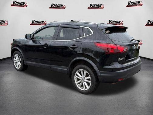 2018 Nissan Rogue Sport SV