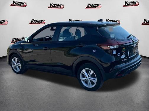 2021 Nissan Kicks S