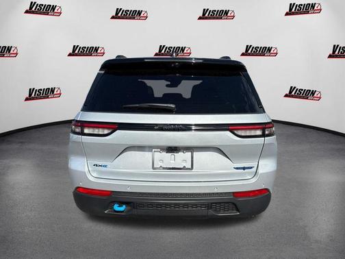 2024 Jeep Grand Cherokee 4xe Trailhawk