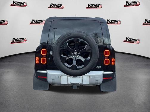 2023 Land Rover Defender 90 S