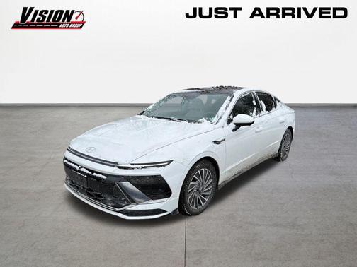 2025 Hyundai SONATA Hybrid Limited