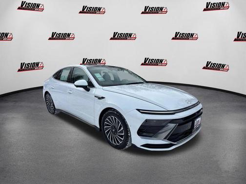 2025 Hyundai SONATA Hybrid Limited