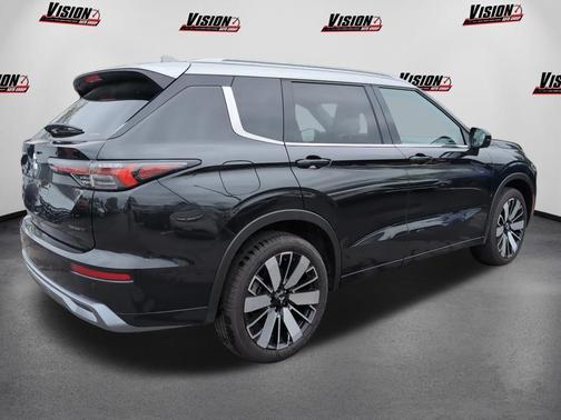 Black 2025 Mitsubishi Outlander EDITION