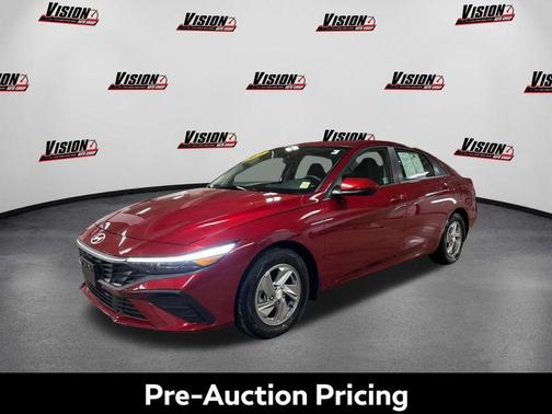 2025 Hyundai ELANTRA SE