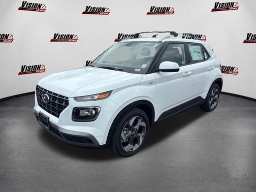 Lunar White 2025 Hyundai VENUE SEL
