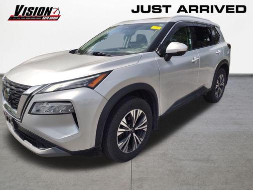 Brilliant Silver Metallic 2021 Nissan Rogue SV