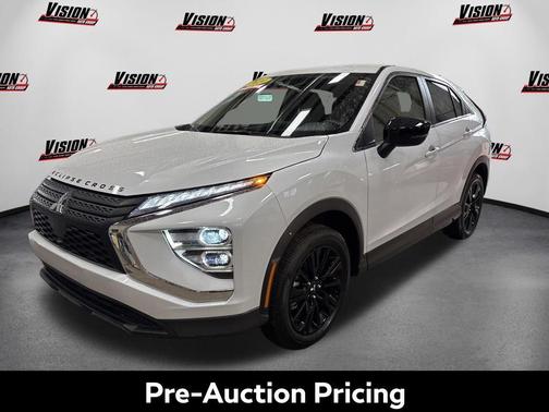 White Diamond 2024 Mitsubishi Eclipse Cross LE